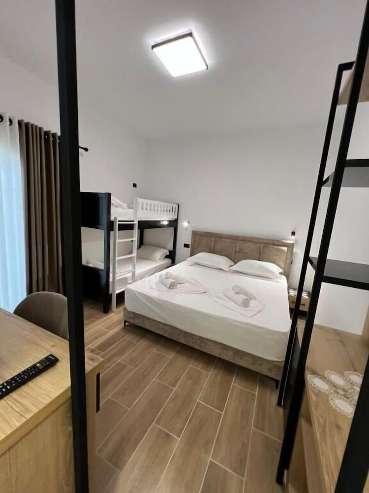 Green Garden Villa Quadruple Room, Garden View 45