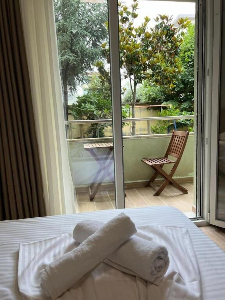 Green Garden Villa Quadruple Room, Garden View 107