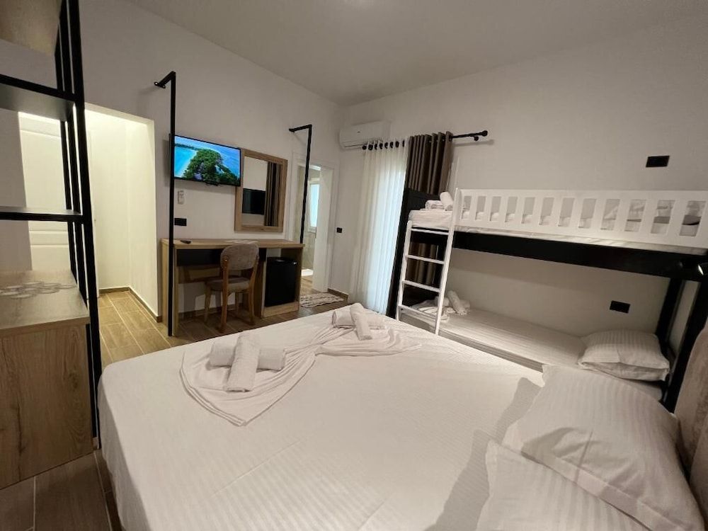 Green Garden Villa Quadruple Room, Garden View 29