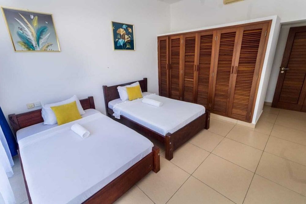 Lux Suites Vee Xanadu Luxury Apartments Deluxe Apartment 3