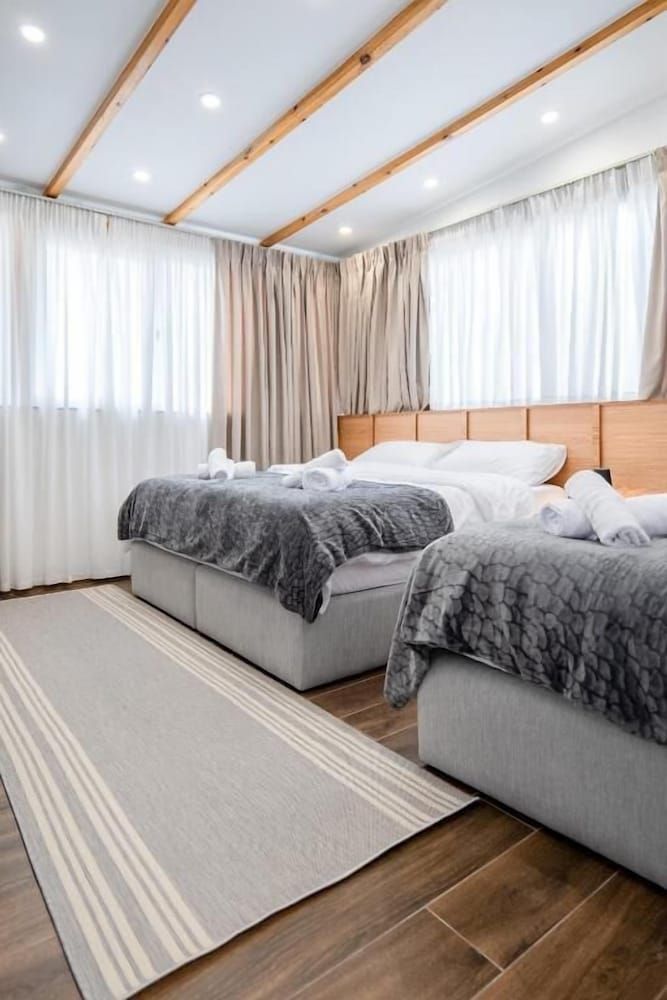 AL Apartments Tirana Premium Apartment 5