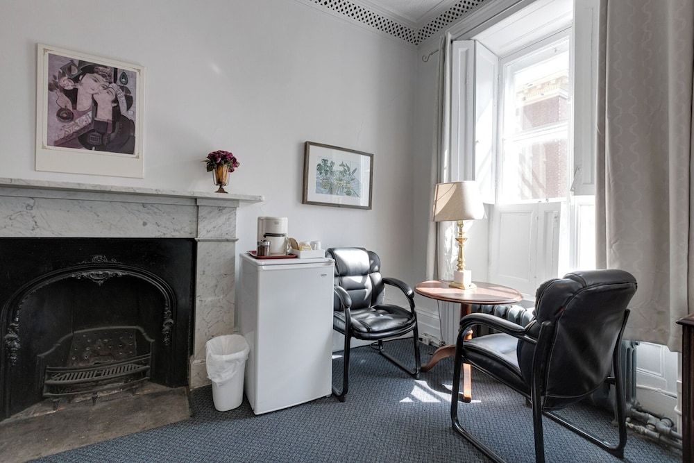 Hotel Le Cavalier - M11 Comfort Room 22