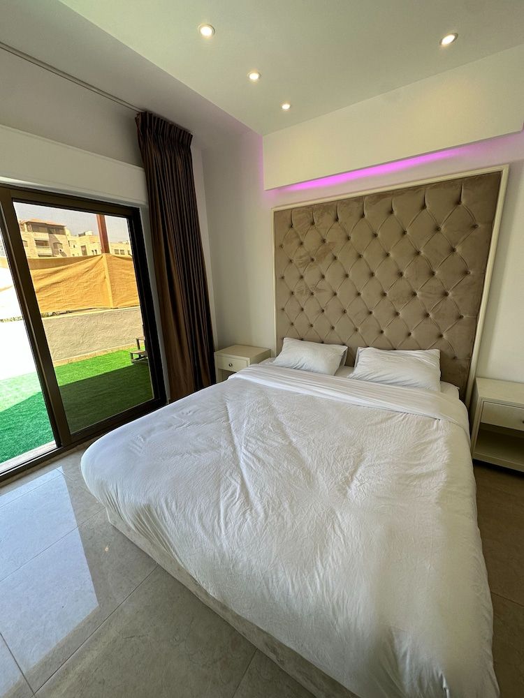 Luxurious Amman Apartment With Private Pool and Modern Amenities Apartment, 1 Bedroom, Accessible, Smoking