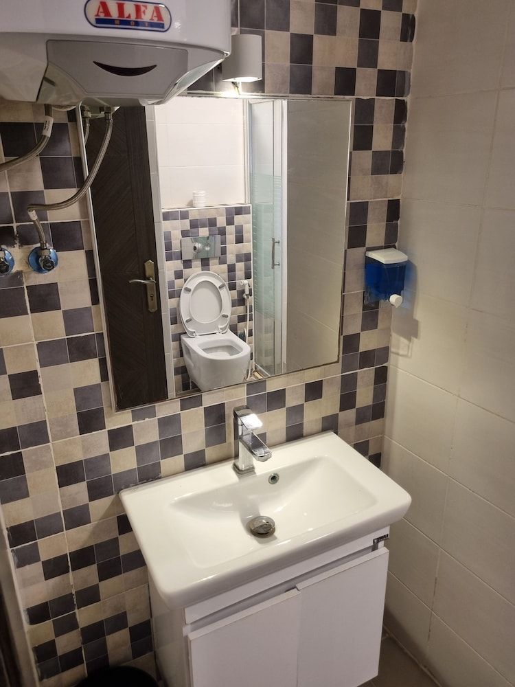 Luxurious Amman Apartment With Private Pool and Modern Amenities Apartment, 1 Bedroom, Accessible, Smoking 11