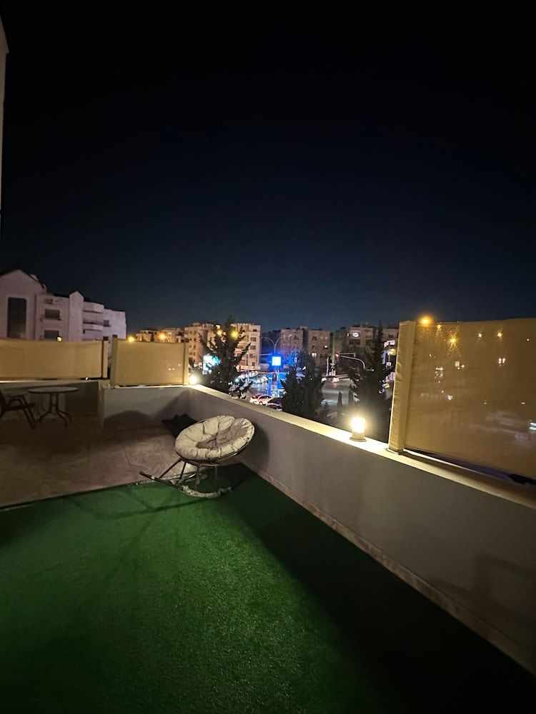 Luxurious Amman Apartment With Private Pool and Modern Amenities Apartment, 1 Bedroom, Accessible, Smoking 10