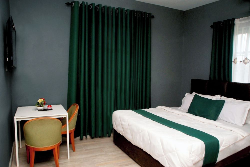 Ramat Luxury Hotel Superior Room, City View 2