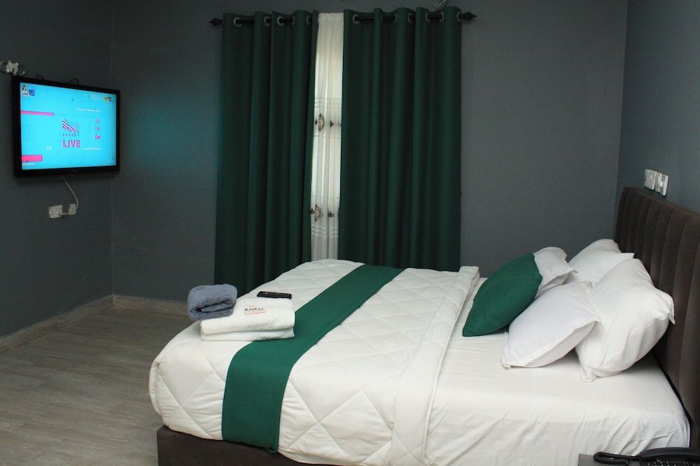 Ramat Luxury Hotel Superior Room, City View 3