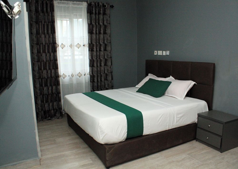 Ramat Luxury Hotel Standard Room, City View 2
