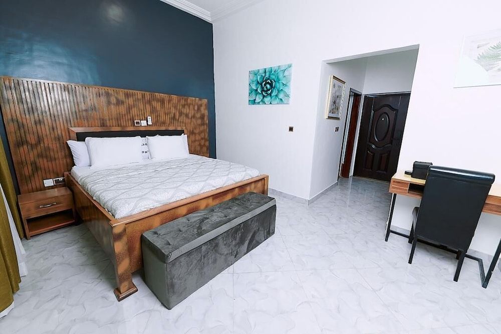 Kings Villagio Hotel Deluxe Double Room, 1 King Bed