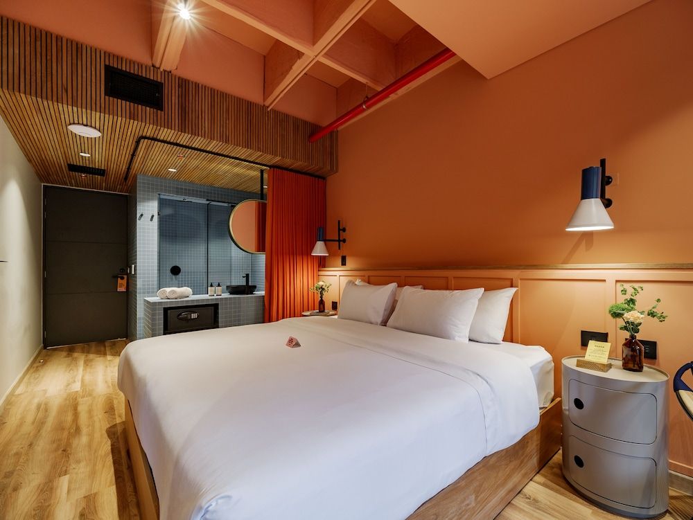 The Somos Bold Hotel Superior Double Room, 1 King Bed, Balcony 2
