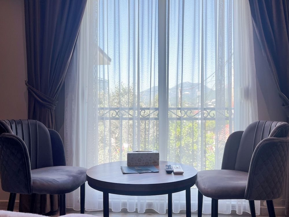 Jata Hotel Deluxe Double Room, Partial Lake View 48