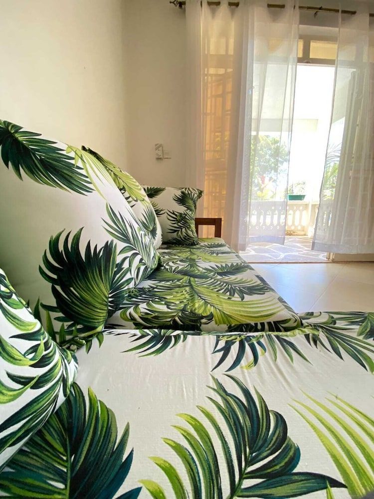 Silent Palms Family Apartment, 2 Bedrooms 3