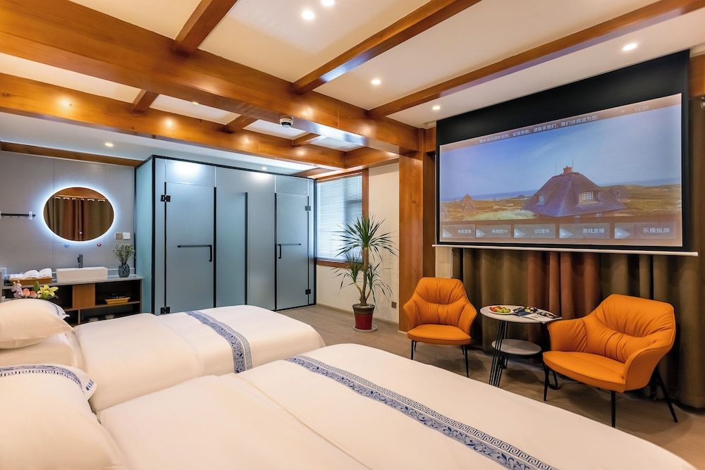 Namzhuo Tibetan-style Courtyard Manor Exclusive Suite, Garden View 2