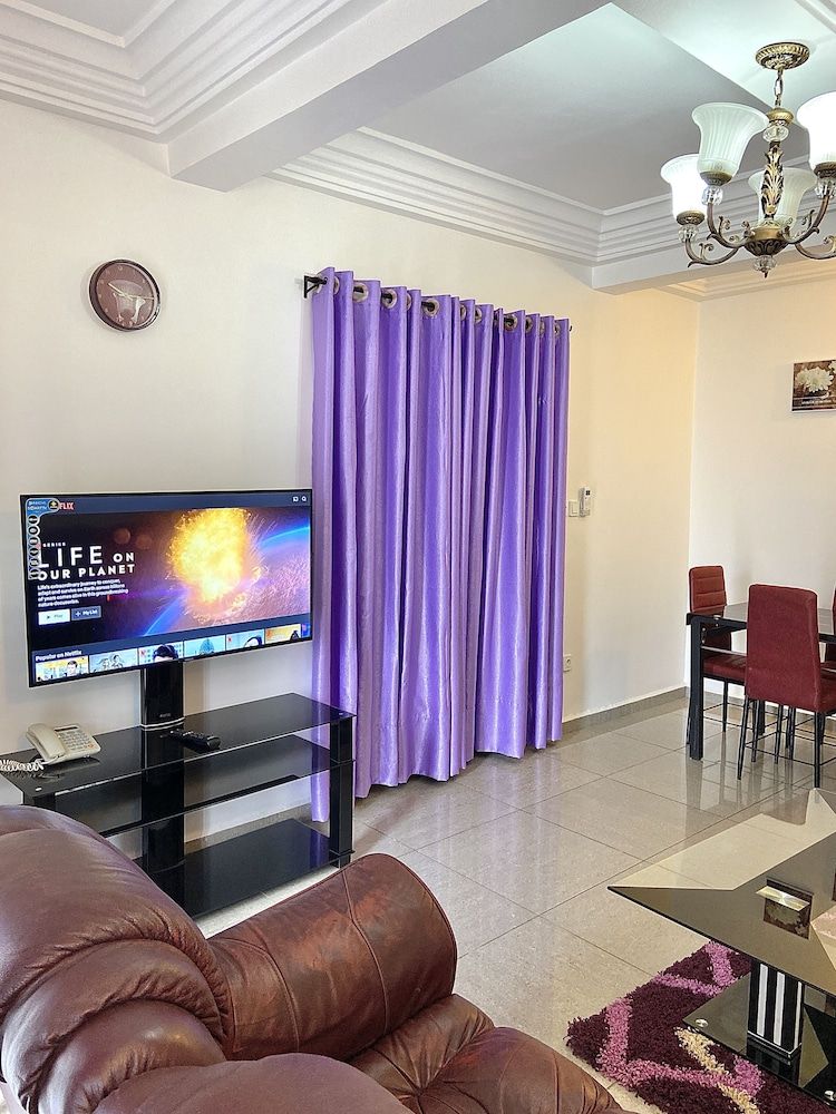 Residence La Marina Deluxe Apartment 12