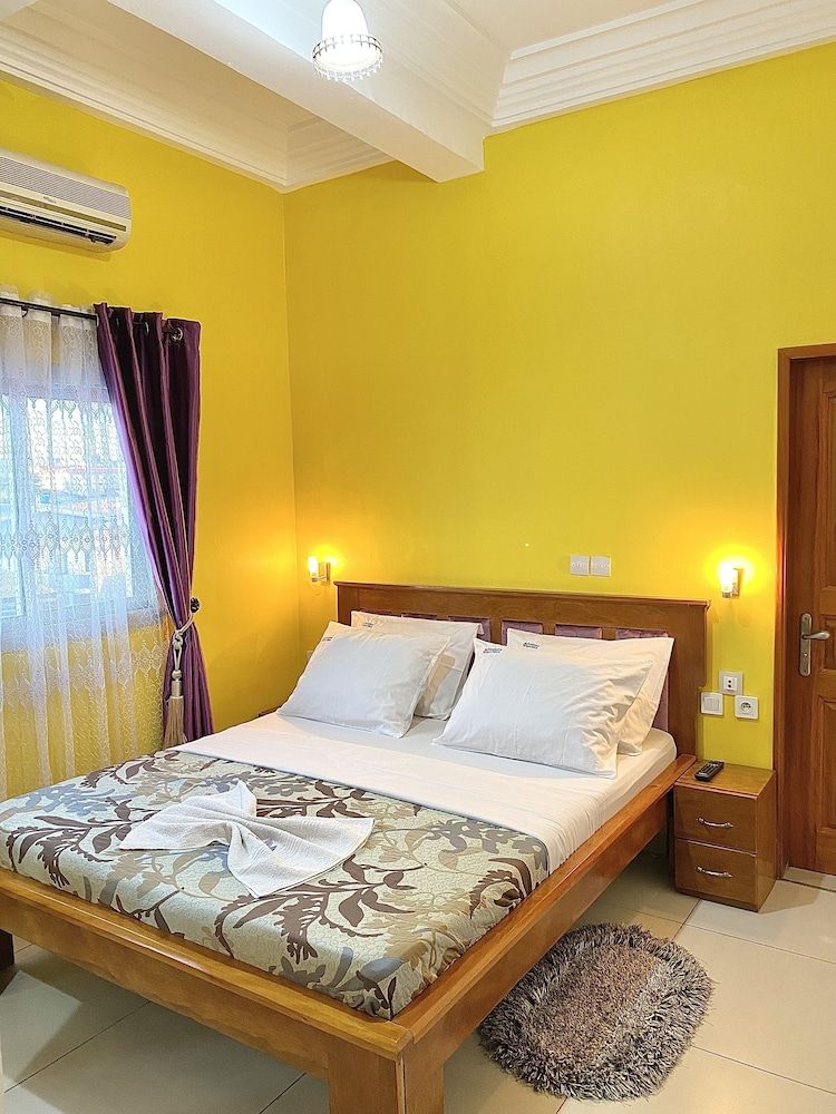 Residence La Marina Premium Apartment