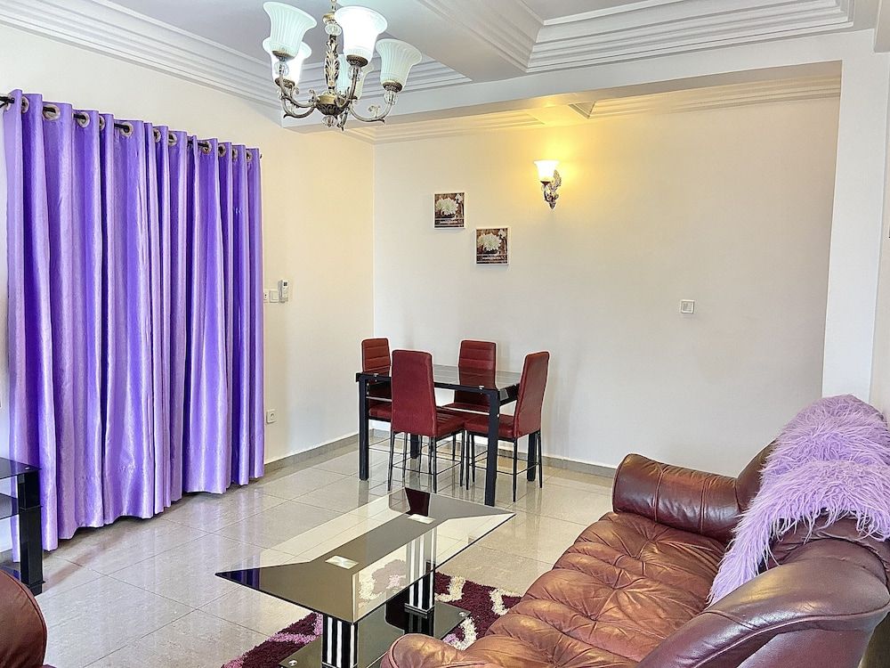 Residence La Marina Deluxe Apartment 13