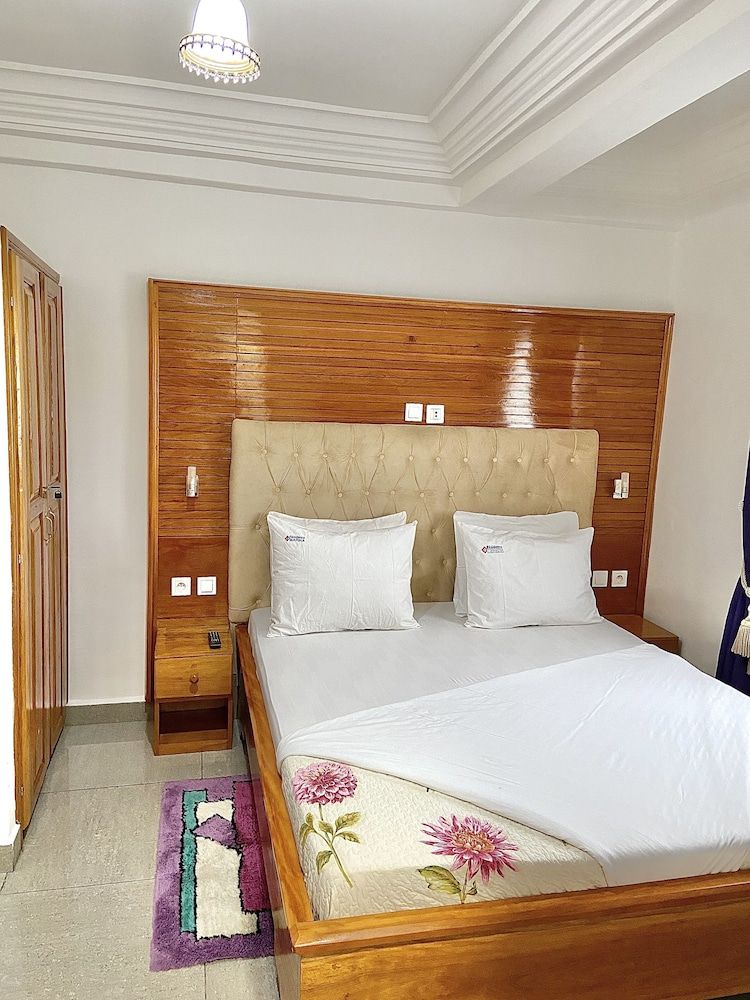 Residence La Marina Deluxe Apartment 3