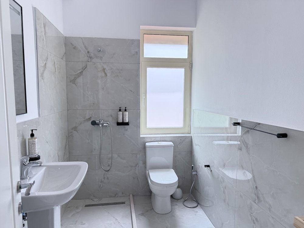 Museum Boutique Hotel Standard Double or Twin Room, City View 6