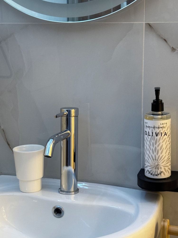 Museum Boutique Hotel Standard Double or Twin Room, City View 7