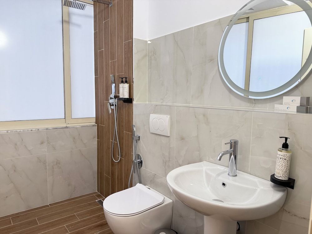 Museum Boutique Hotel Standard Double or Twin Room, City View 3