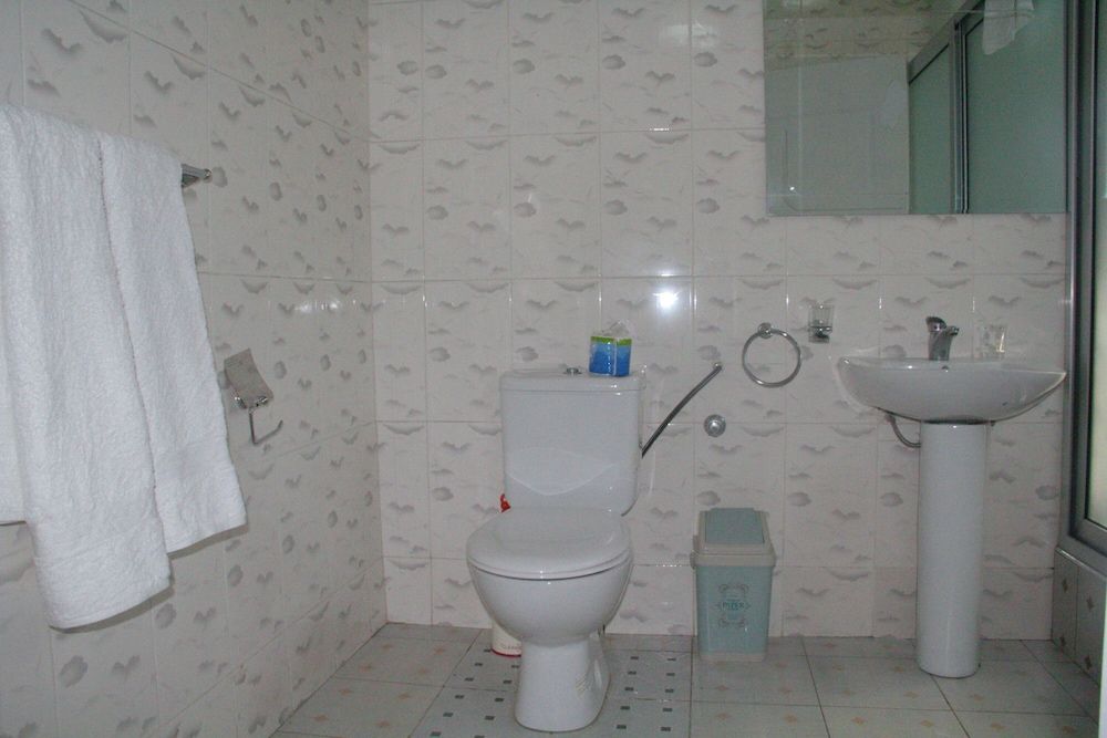 Gold Plus Hotel Ghana Standard Room, 1 Double Bed, Accessible, Private Bathroom 13