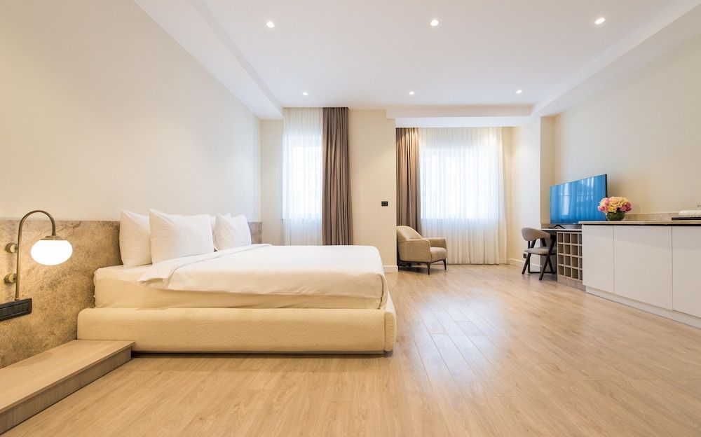 Lamer Sea Breeze Deluxe Studio, Kitchenette 2