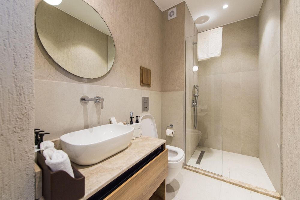 Lamer Sea Breeze Deluxe Apartment, 2 Bedrooms, Garden Area 4