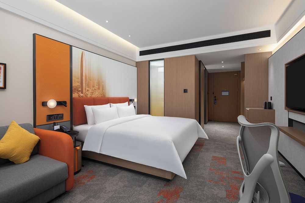 Hampton by Hilton Cixi Guanhaiwei Comfort Double Room, 1 King Bed, Air conditioning, Mountain View 3