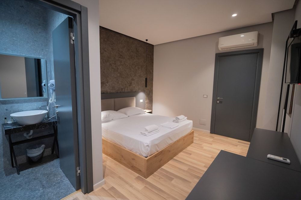 Center Boutique Hotel Double Room 2