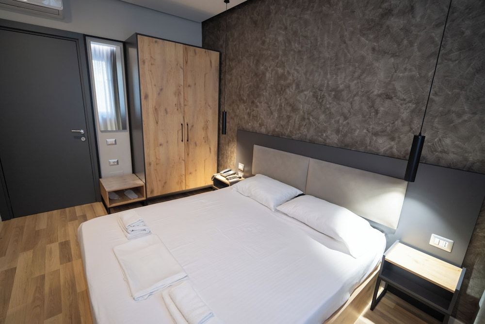 Center Boutique Hotel Double Room 5