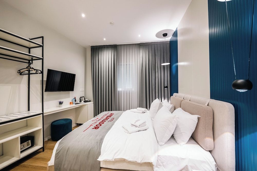 Ambasador Hotel Double Room 3