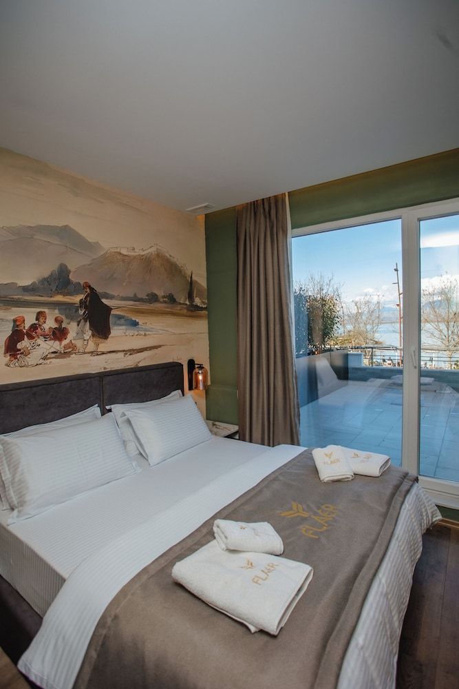 Hotel Flaer Comfort Double Room, Balcony, Lake View 11