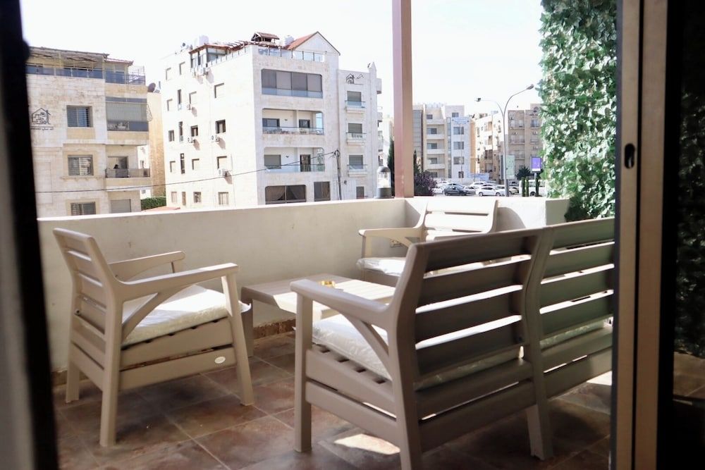 Abdoun Rooftop 2bedroom Kh&sh 02 Apartment, 2 Bedrooms, Accessible, Smoking 27