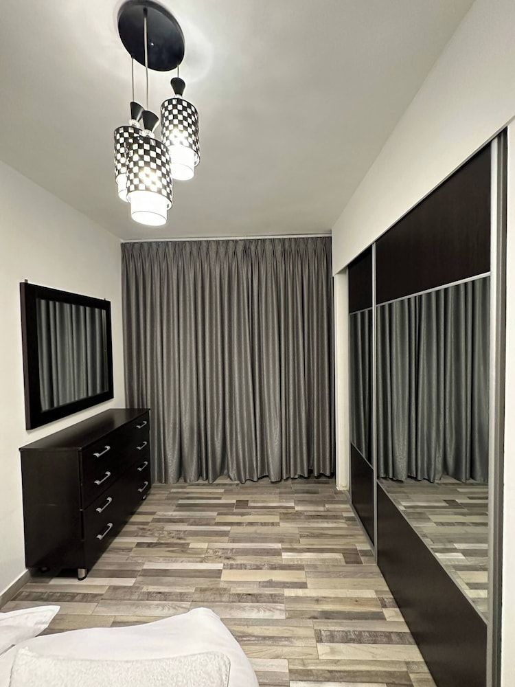 Abdoun Rooftop 2bedroom Kh&sh 02 Apartment, 2 Bedrooms, Accessible, Smoking 35