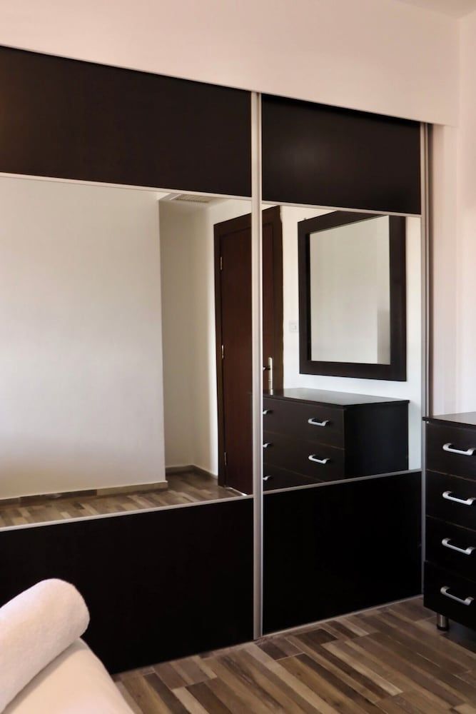 Abdoun Rooftop 2bedroom Kh&sh 02 Apartment, 2 Bedrooms, Accessible, Smoking 55