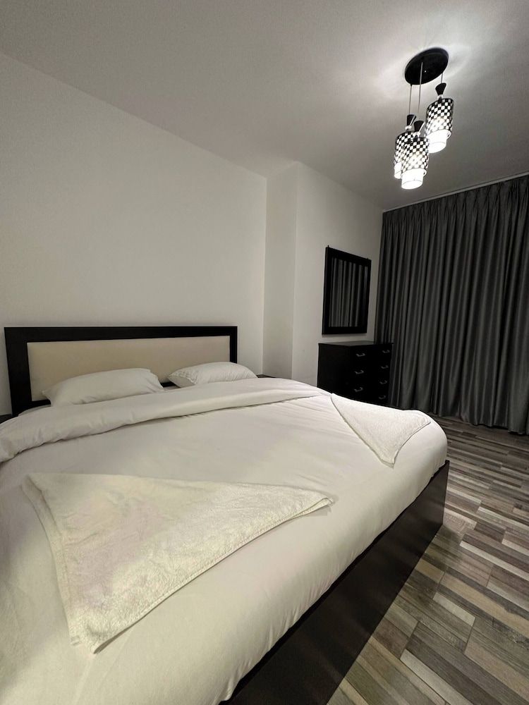 Abdoun Rooftop 2bedroom Kh&sh 02 Apartment, 2 Bedrooms, Accessible, Smoking 7