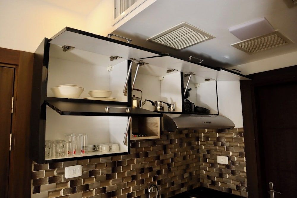 Abdoun Rooftop 2bedroom Kh&sh 02 Apartment, 2 Bedrooms, Accessible, Smoking 47