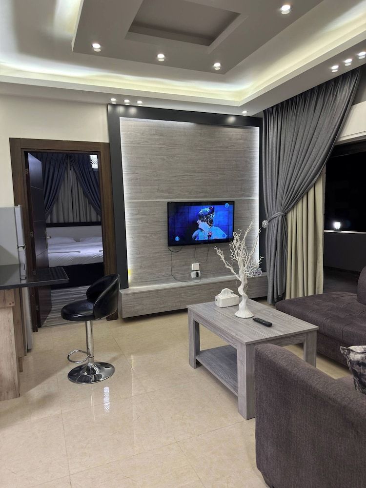 Abdoun Rooftop 2bedroom Kh&sh 02 Apartment, 2 Bedrooms, Accessible, Smoking 65