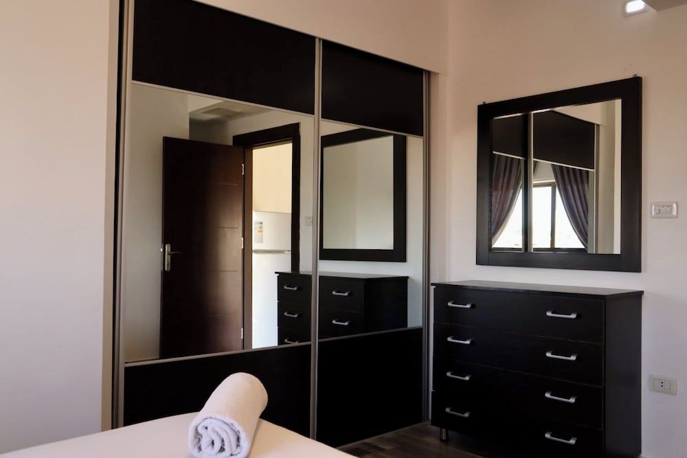 Abdoun Rooftop 2bedroom Kh&sh 02 Apartment, 2 Bedrooms, Accessible, Smoking 53