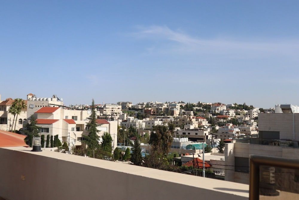 Abdoun Rooftop 2bedroom Kh&sh 02 Apartment, 2 Bedrooms, Accessible, Smoking 25
