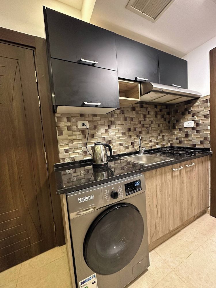 Abdoun Rooftop 2bedroom Kh&sh 02 Apartment, 2 Bedrooms, Accessible, Smoking 33