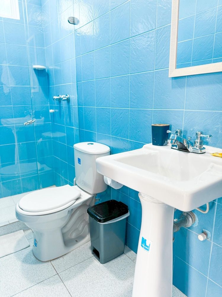 Zaba Beach House Standard Double Room 6