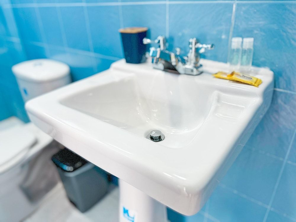 Zaba Beach House Standard Double Room 8