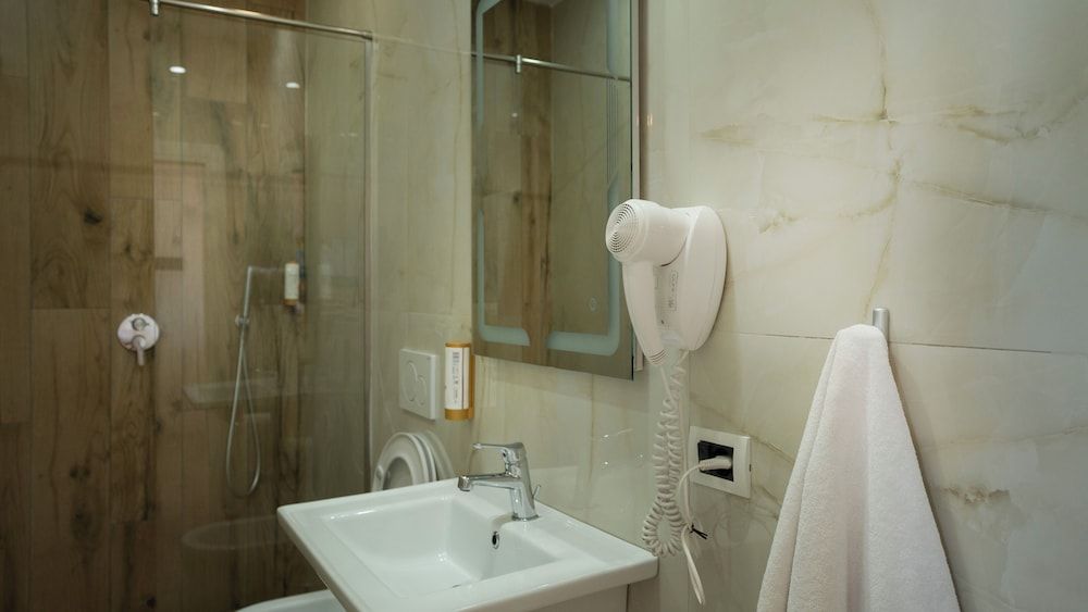 Cosmo Beach Hotel Comfort Double Room, 1 Queen Bed, Beach View 11