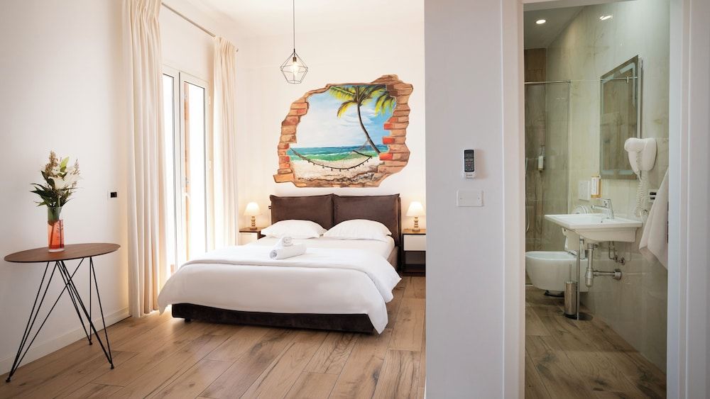 Cosmo Beach Hotel Comfort Double Room, 1 Queen Bed, Beach View 4