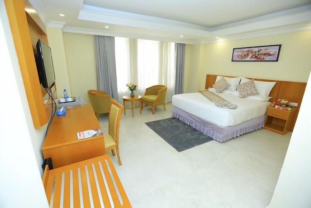 Amran Hotel Standard Room 3