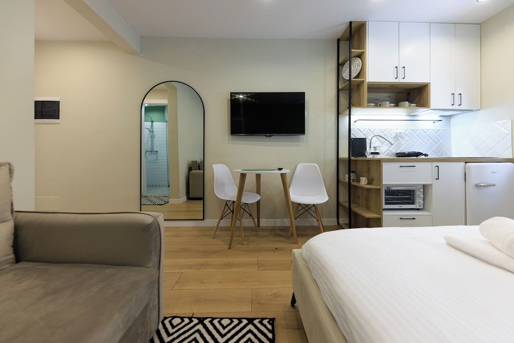 Syncron Rooftop City Centre Tirana Deluxe Studio, Patio, City View 8