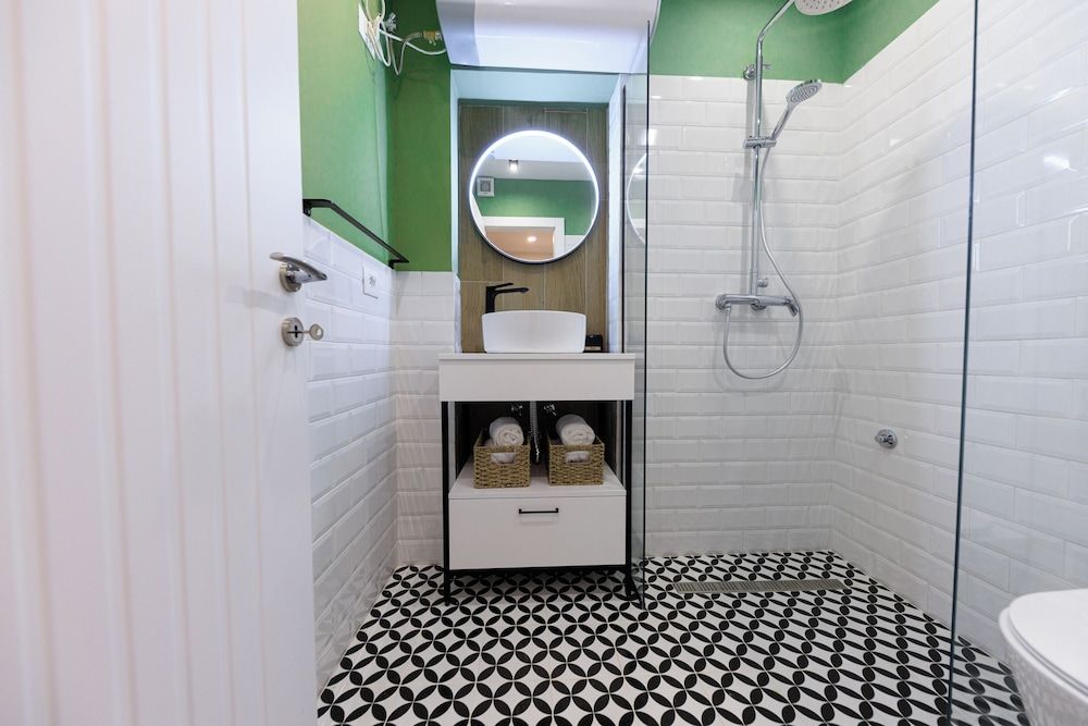 Syncron Rooftop City Centre Tirana Deluxe Studio, Patio, City View 4