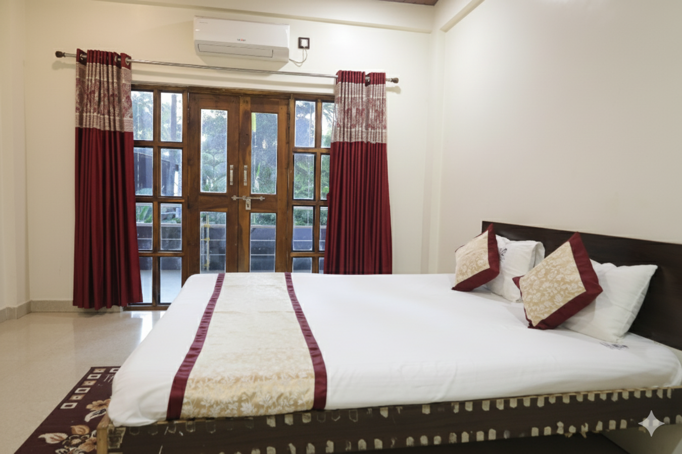 Delux Double Room with Balcony