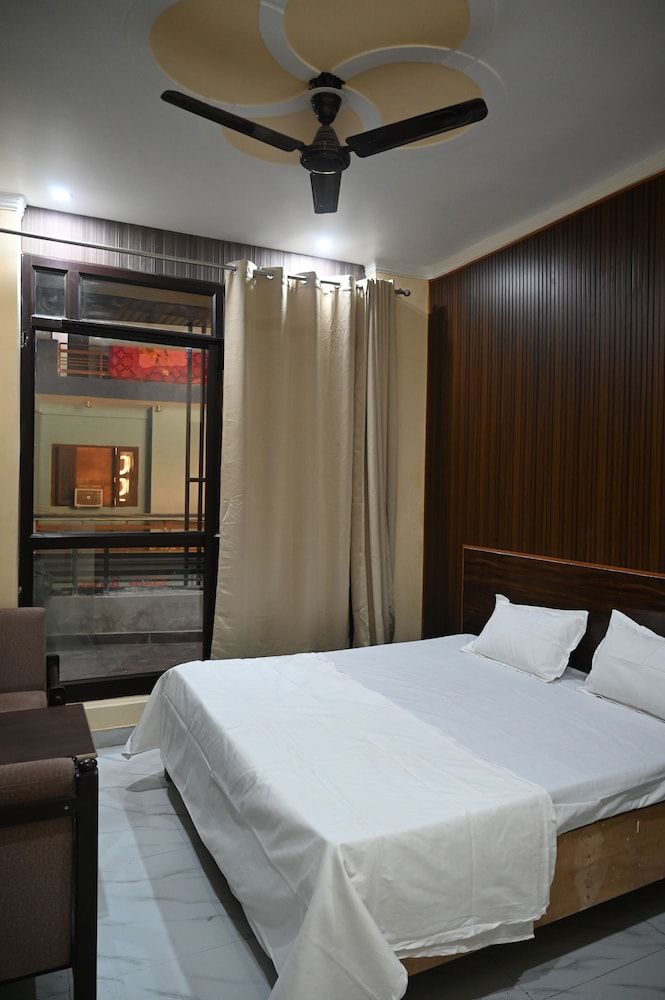 Hotel arti cottage